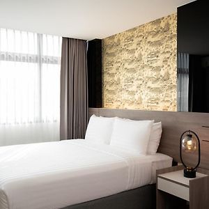 Premier King Room